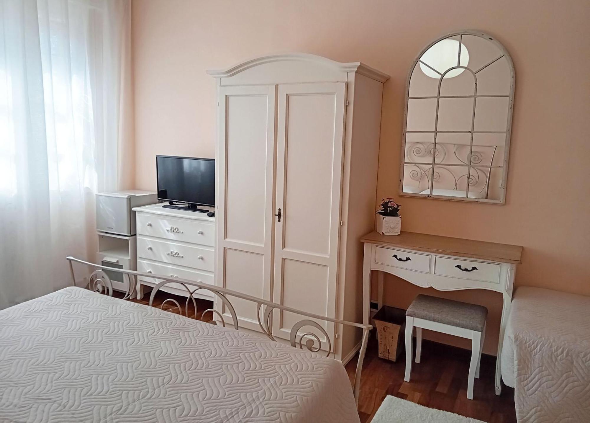 Villa Bruna 切塞纳蒂科 外观 照片